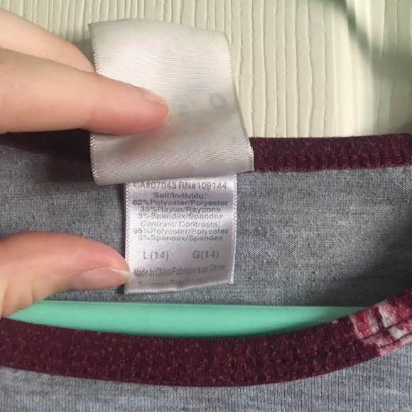 Long sleeve tee shirt - Picture 3 of 3